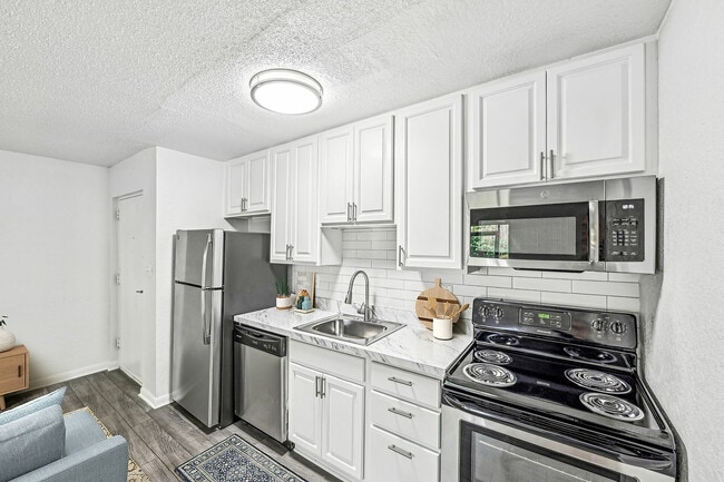 A1U-11 - Liv at Winter Park Apartment Homes