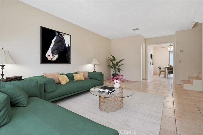 Foto del edificio - 22855 Vanowen St