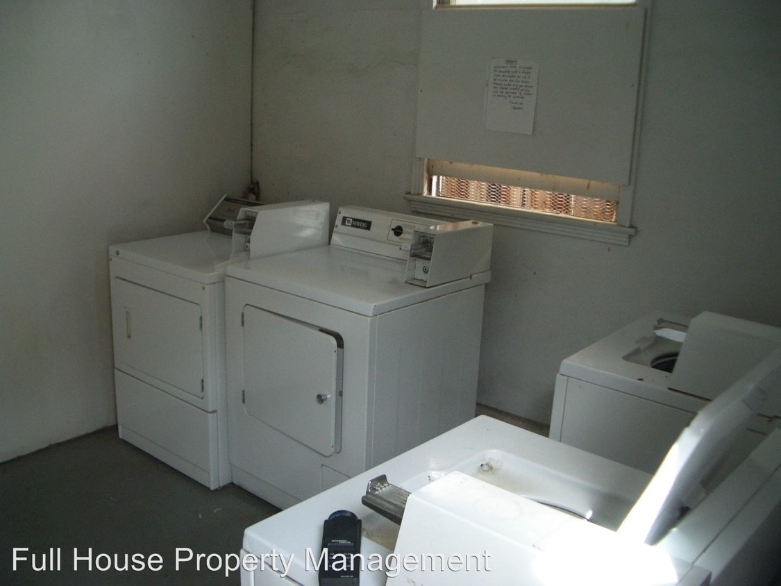 267 Belleview, Porterville, CA 93257 Condo for Rent in Porterville