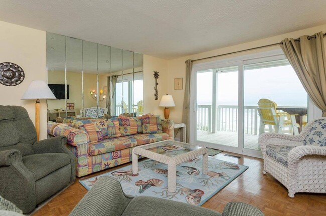 Building Photo - 2110 Surfrider Ct
