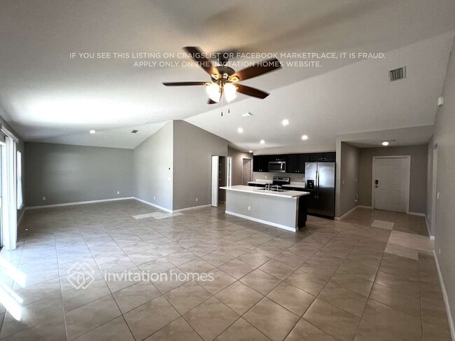 Foto del edificio - 1659 SW Realty St