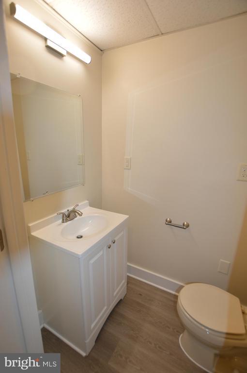 Foto del edificio - 152 W South St