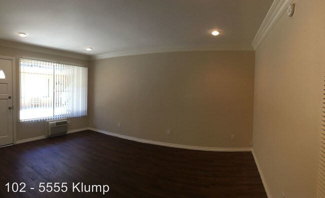 Building Photo - 5555 Klump Ave