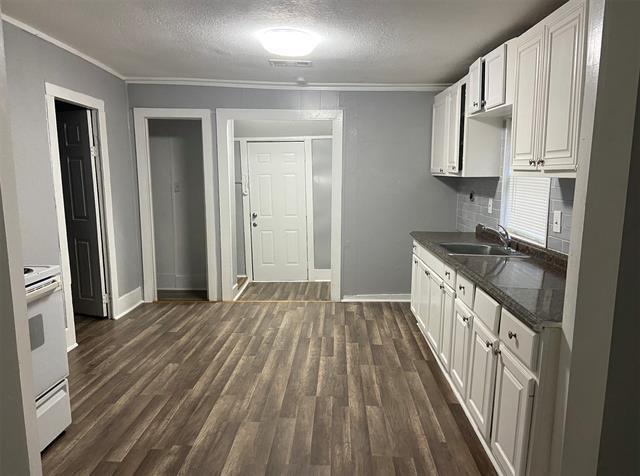 Foto del edificio - 721 E Jefferson St