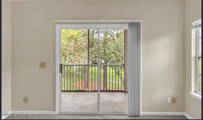 Building Photo - 3938 Hendricks Ave