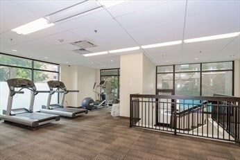 Foto del edificio - 60 Longwood Ave