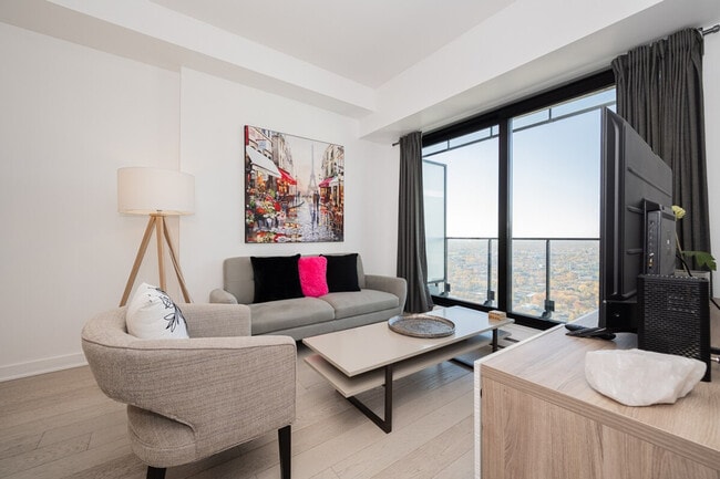 Building Photo - 955 Rue Lucien-L'Allier