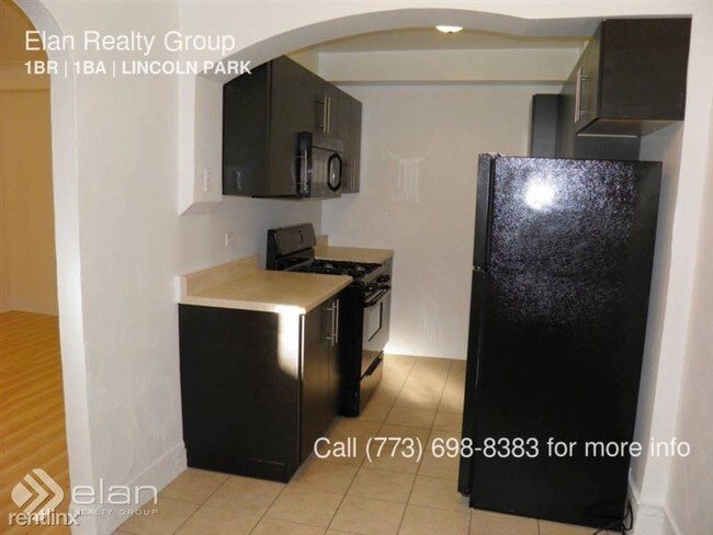 Foto del edificio - 2756 N Pine Grove Ave
