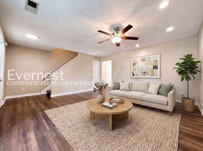 Foto del edificio - 217 Meadowlark Pl