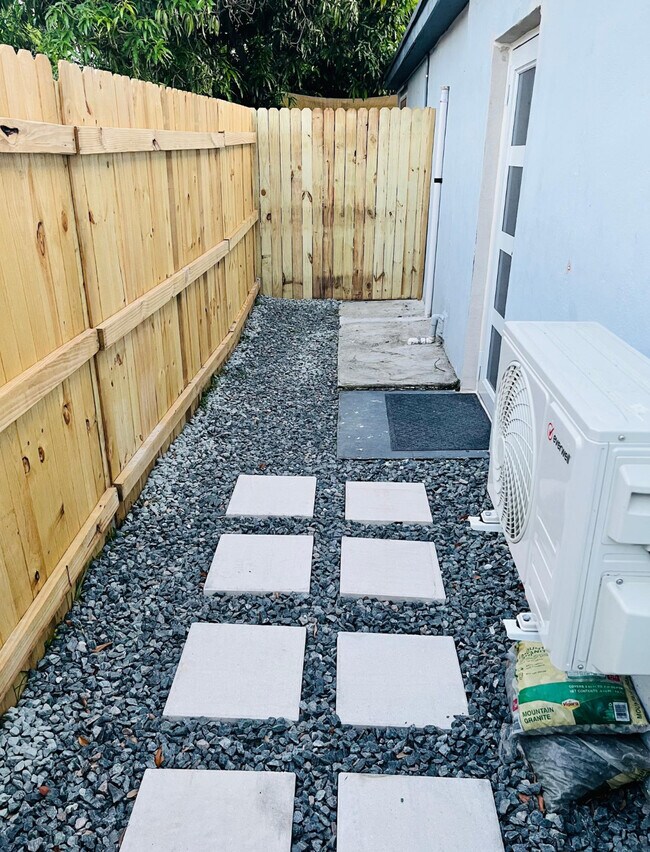 Photo - 155 NW 123rd St House