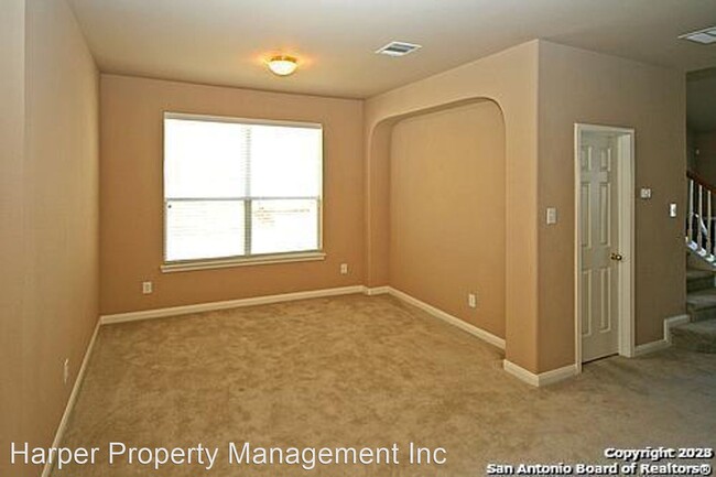 Building Photo - 4 br, 2.5 bath House - 1215 Ganton Lane