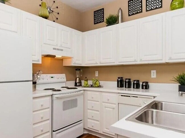 Foto del edificio - 1600 Blairs Bridge Rd