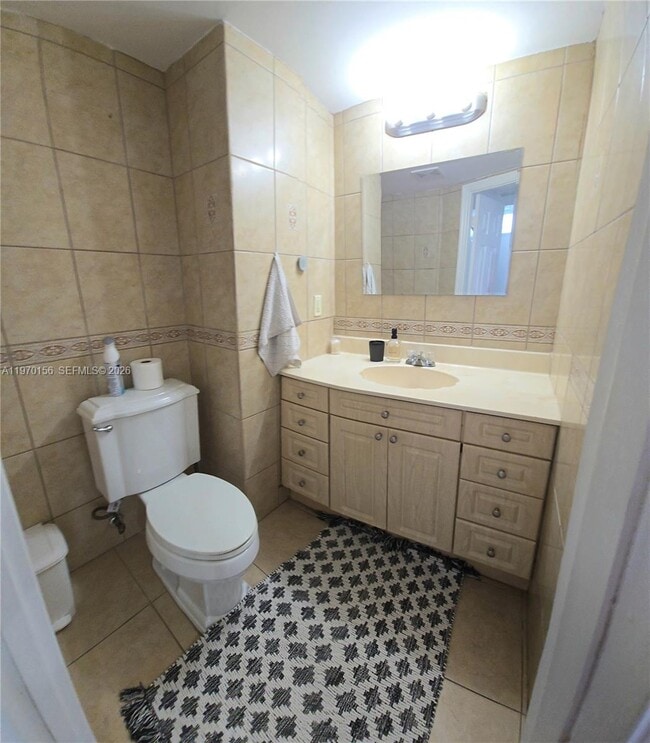 Foto del edificio - 3703 NE 166th St