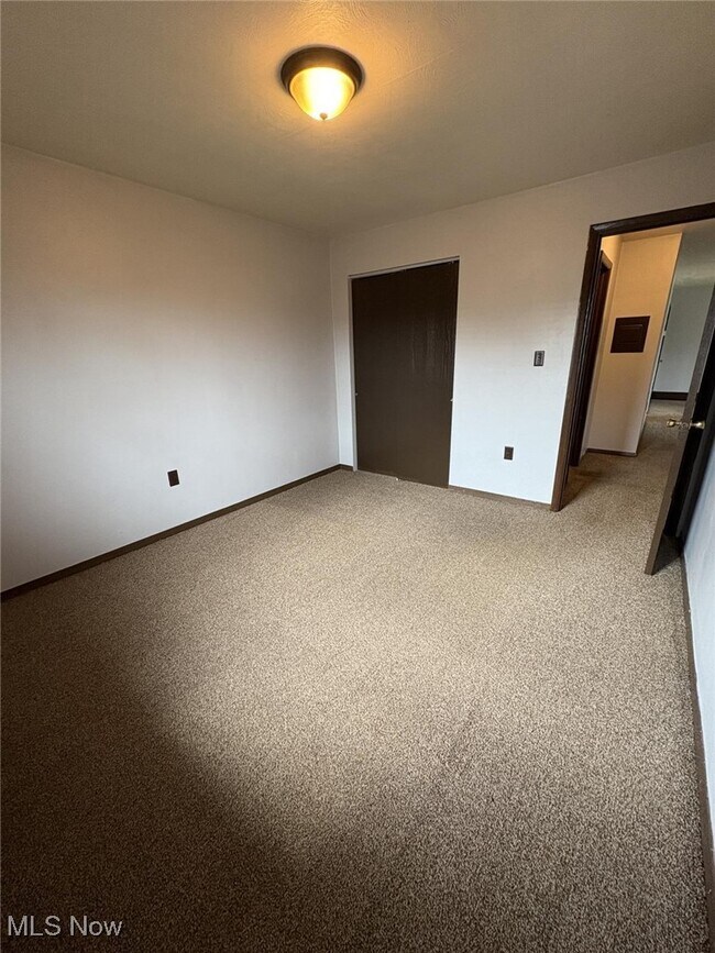 Foto del edificio - 271 Folsom St NW