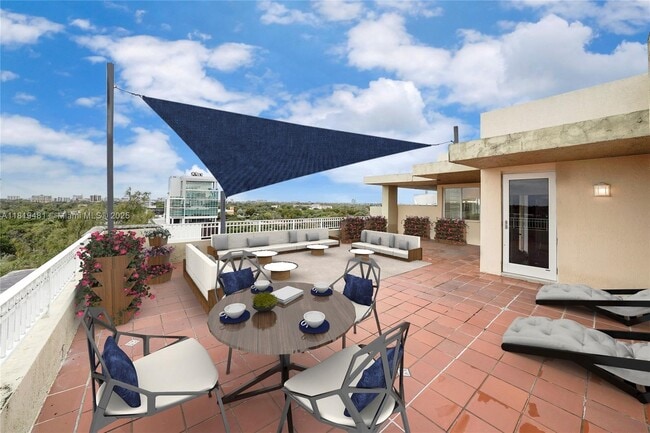 Building Photo - 1650 Coral Wy