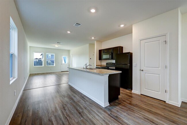 Foto del edificio - 210 Seneca Loop