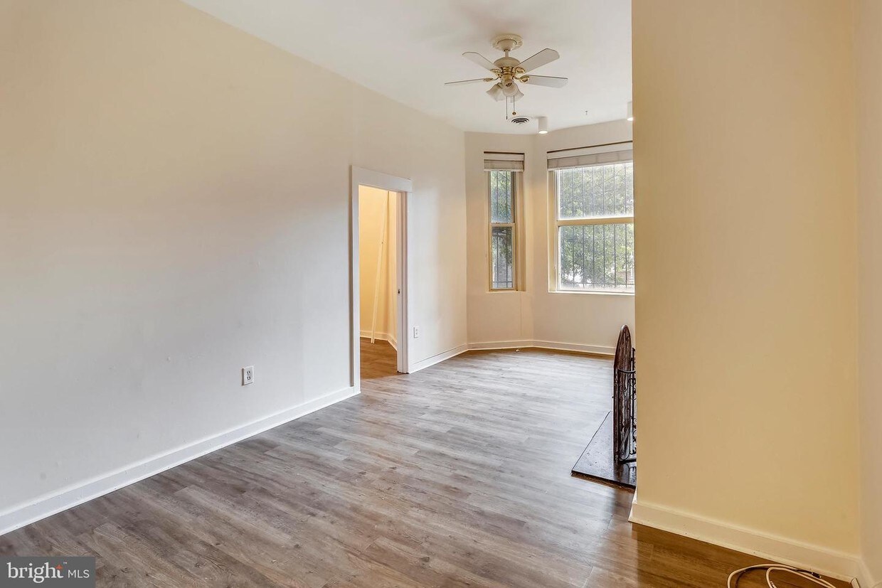 Foto principal - 1900 3rd St NW