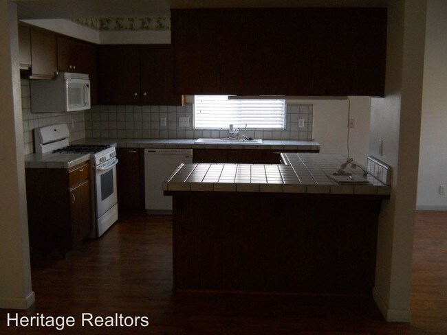 Foto del edificio - 1470 Oakwood Ct