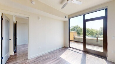 Interior Photo - Griffis Edgemoor