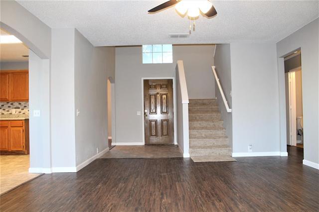 Foto del edificio - 1160 Highland Station Dr