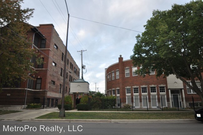 Building Photo - 5200 S University Ave