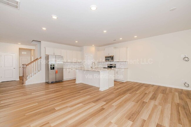 Foto del edificio - 317 Planters Trace Ln