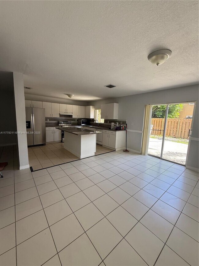 Foto del edificio - 13404 SW 153 Terrace