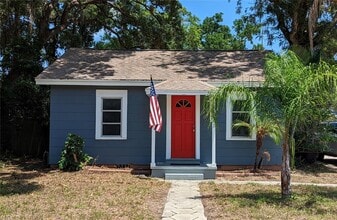 Building Photo - 1290 Idlewild Dr