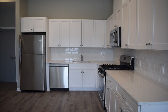 Kitchen - 37 Old Trenton Rd