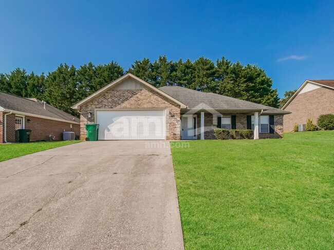 Foto del edificio - 1245 Edinburgh Dr