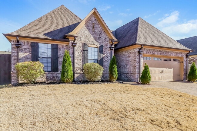 Foto del edificio - 1386 Sawmill Creek Ln