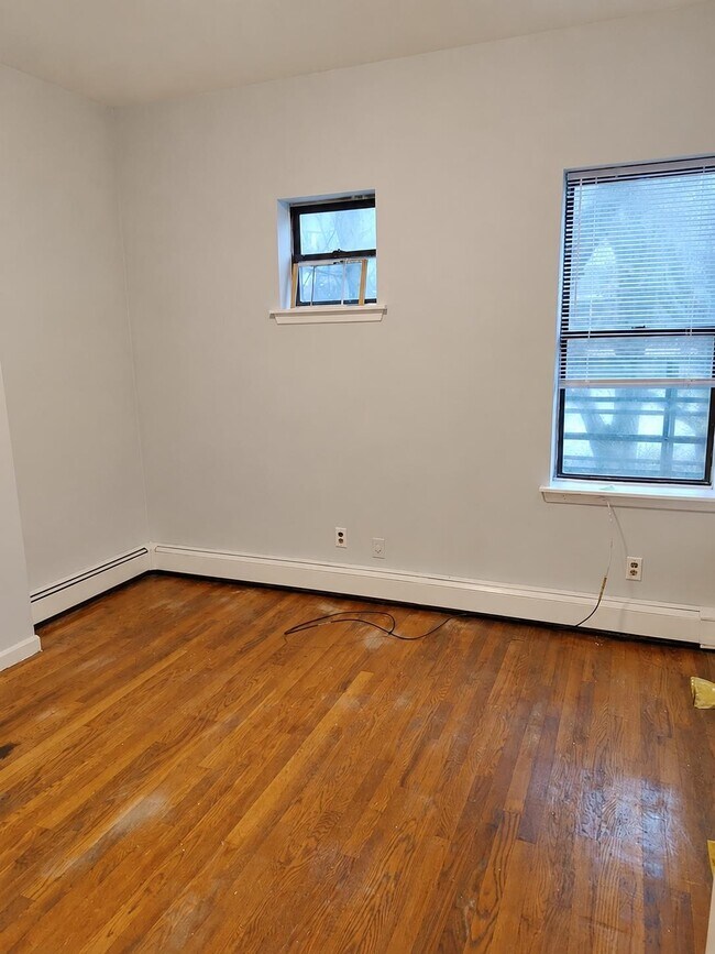 Foto del edificio - 600.5 Grove St