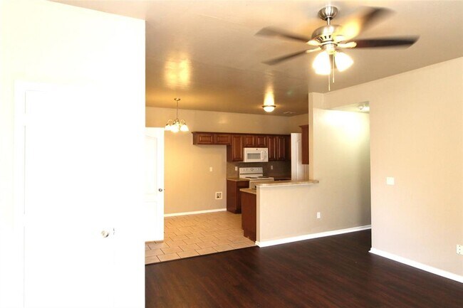 Foto del edificio - 4508 SE 77th St