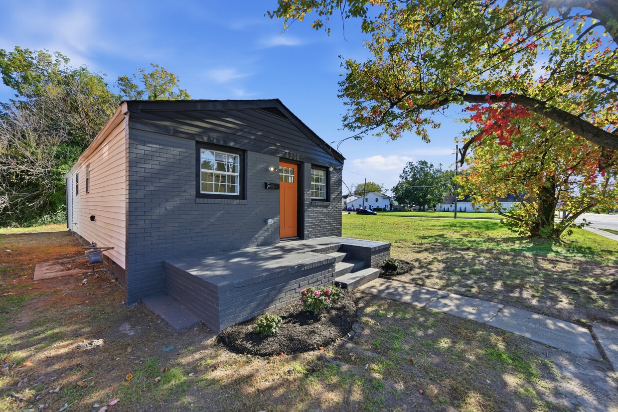 Foto principal - 4308 Roanoke Ave