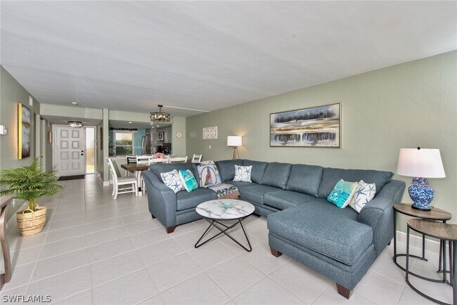 Foto del edificio - 131 Cypress Way E