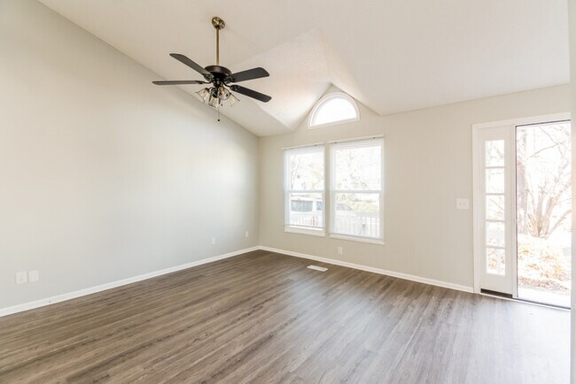 Foto del edificio - Spacious 3-bedroom Home in Irmo, SC