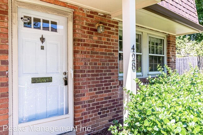 Building Photo - 3 br, 1.5 bath House - 428 James Ct.