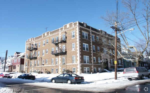 Building Photo - 434 Cherry St