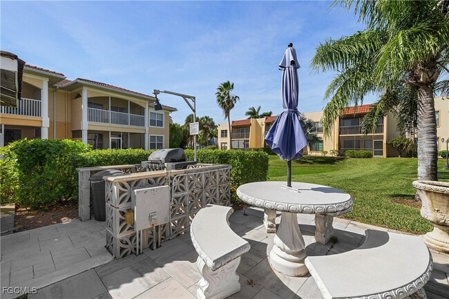 Foto del edificio - 12471 McGregor Blvd