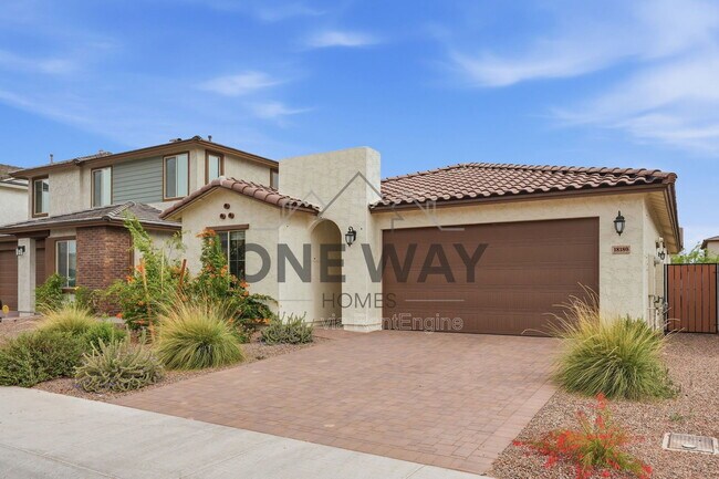 Foto del edificio - 18180 W Larkspur Dr