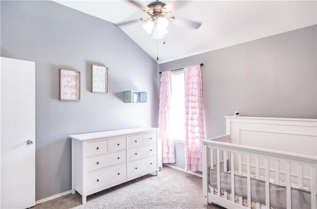 Foto del edificio - 3505 Alta Vista Rd