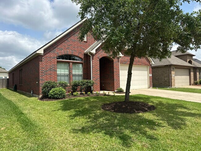 Foto del edificio - 25710 Westbourne Dr