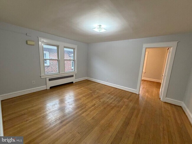 Foto del edificio - 130 N Broadway