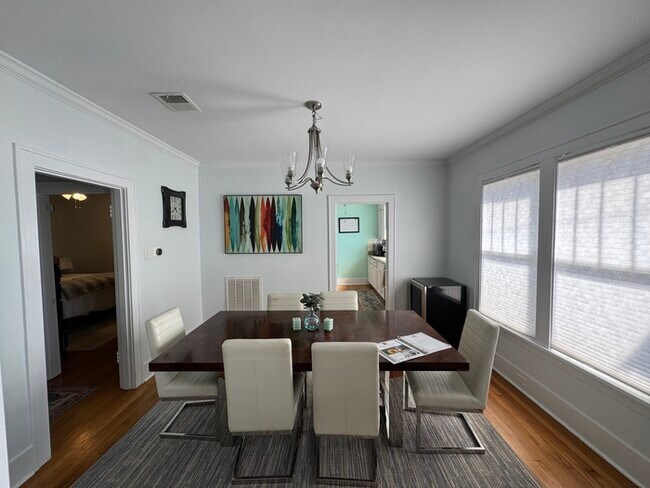 Foto del edificio - Very Nice 3 bedroom 2 bath home in The Hei...