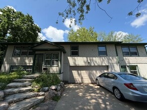 Building Photo - 21 Highland Dr