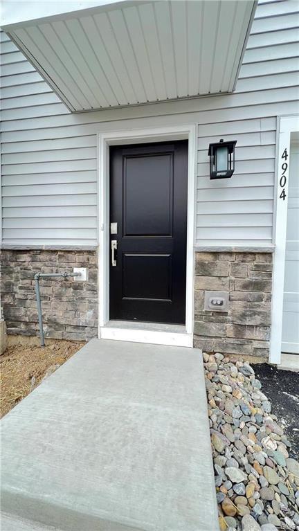 Building Photo - 4904 Brookside Ct
