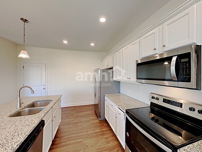 Building Photo - 2487 Napa Valley Dr
