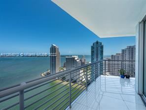 4 br, 4.5 bath Condo - 325 S Biscayne Blvd... Photo