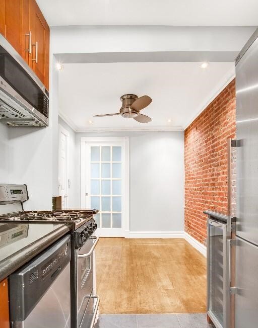 Foto principal - 345 W 53rd St