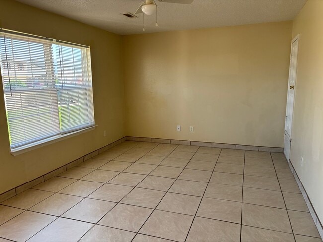 Foto del edificio - 3503 SW Victoria Pl